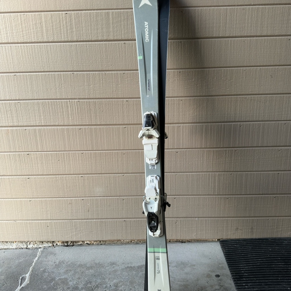Women's Skis - Black and White